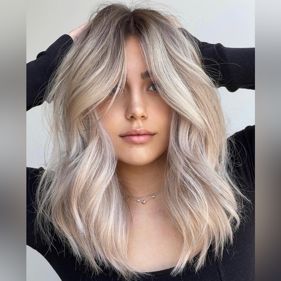 Sulmy Other - NWT - Stylish Blonde Hair Wig